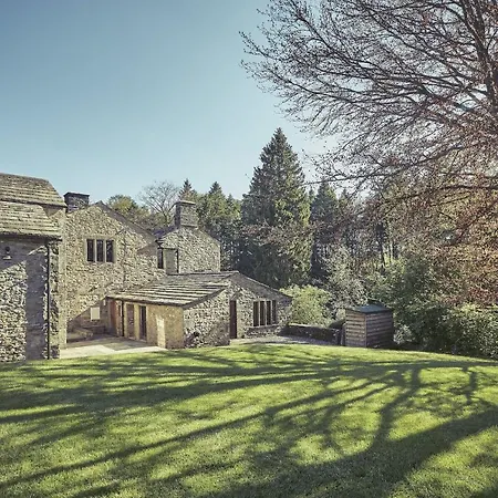 Oughtershaw Hall 度假居 *